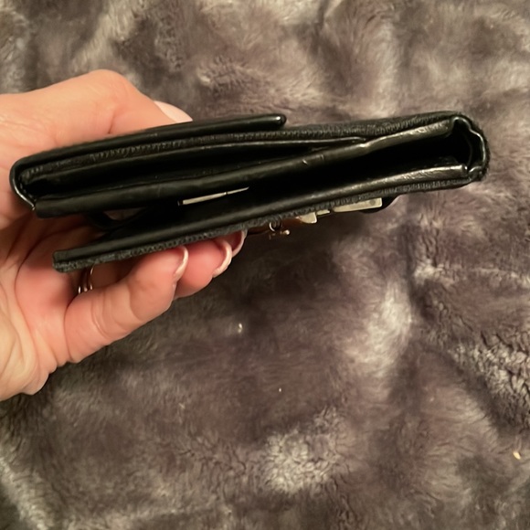 💯 authentic Gucci wallet - Picture 8 of 9